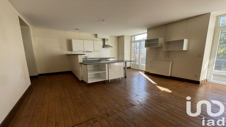 Ma-Cabane - Vente Appartement Vals-les-Bains, 100 m²