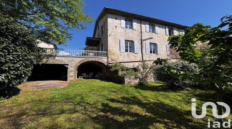 Ma-Cabane - Vente Appartement Vals-les-Bains, 389 m²
