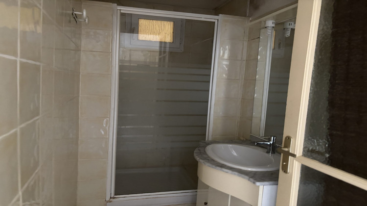 Ma-Cabane - Vente Appartement Vals-les-Bains, 88 m²