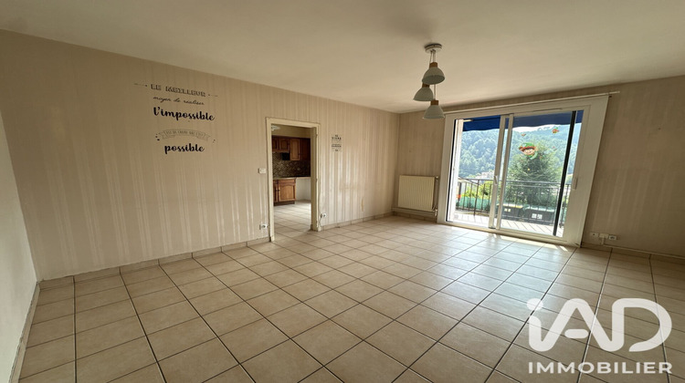 Ma-Cabane - Vente Appartement Vals-les-Bains, 70 m²