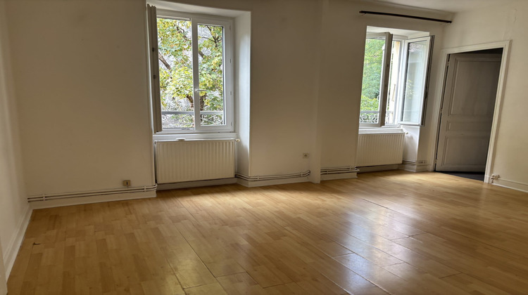 Ma-Cabane - Vente Appartement Vals-les-Bains, 64 m²