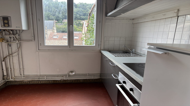 Ma-Cabane - Vente Appartement Vals-les-Bains, 64 m²