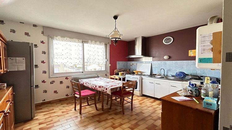 Ma-Cabane - Vente Appartement VALS-PRES-LE-PUY, 91 m²