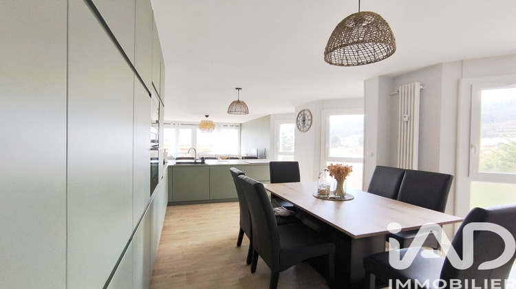 Ma-Cabane - Vente Appartement Vals-Près-le-Puy, 83 m²