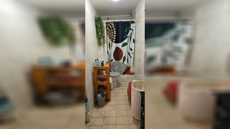 Ma-Cabane - Vente Appartement VARAGES, 74 m²