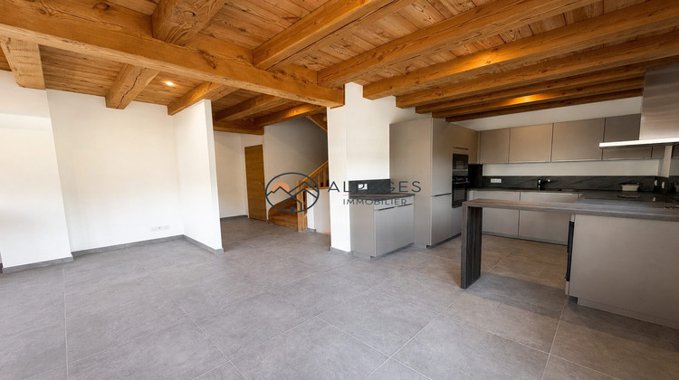 Ma-Cabane - Vente Appartement Vars, 86 m²
