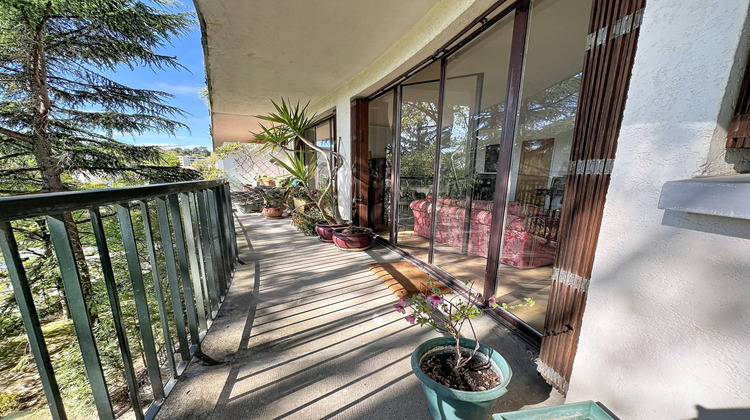 Ma-Cabane - Vente Appartement Vaucresson, 114 m²