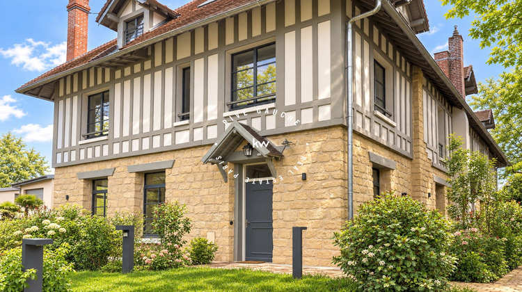 Ma-Cabane - Vente Appartement Vaucresson, 193 m²