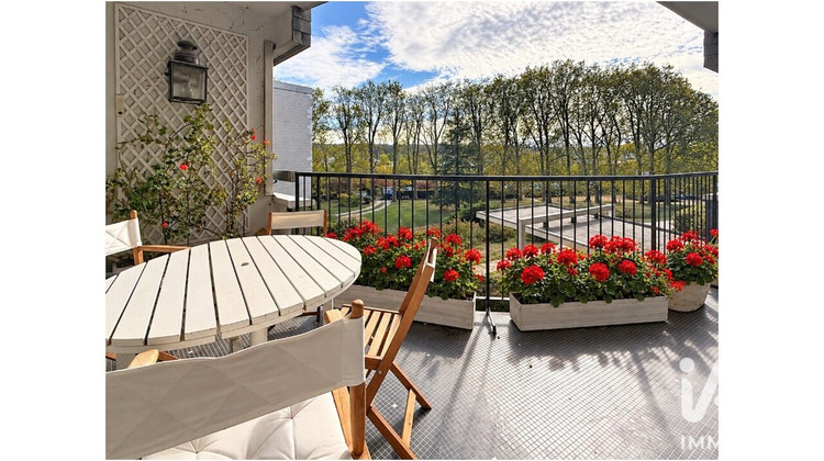 Ma-Cabane - Vente Appartement Vaucresson, 153 m²