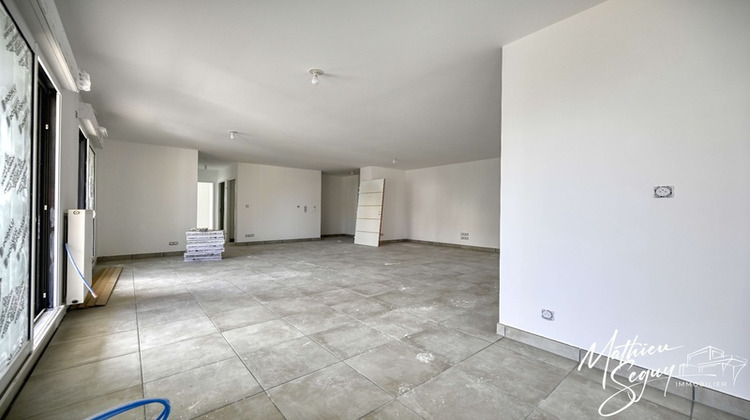 Ma-Cabane - Vente Appartement VAUGNERAY, 102 m²