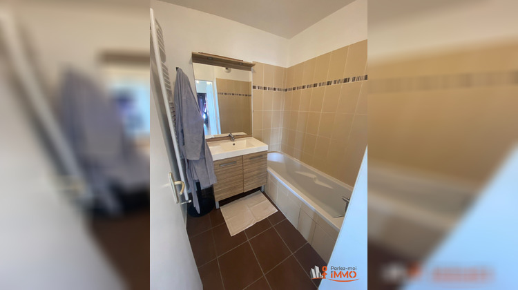 Ma-Cabane - Vente Appartement Vaulx-en-Velin, 95 m²