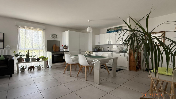 Ma-Cabane - Vente Appartement Vaulx-en-Velin, 61 m²