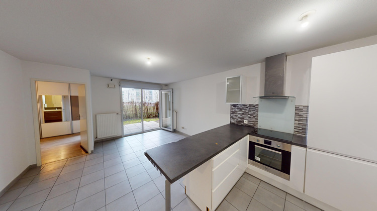 Ma-Cabane - Vente Appartement Vaulx-en-Velin, 45 m²