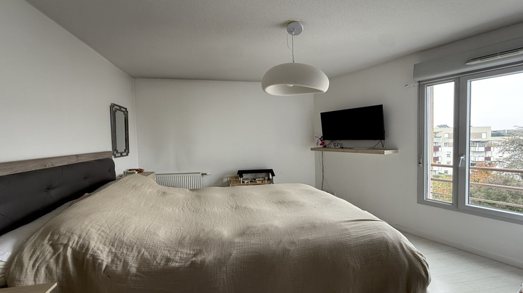 Ma-Cabane - Vente Appartement Vaulx-en-Velin, 65 m²