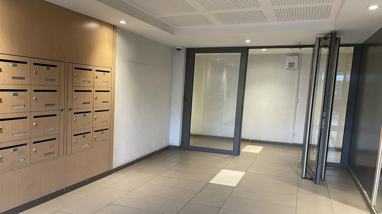 Ma-Cabane - Vente Appartement Vaulx-en-Velin, 65 m²