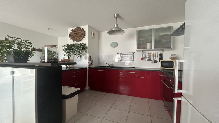 Ma-Cabane - Vente Appartement Vaulx-en-Velin, 50 m²