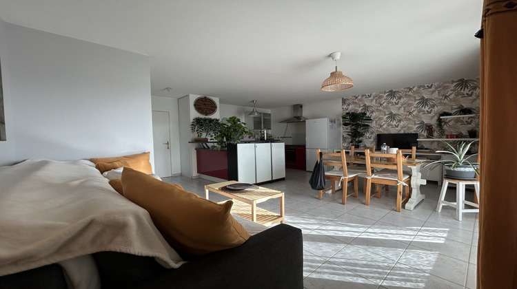 Ma-Cabane - Vente Appartement Vaulx-en-Velin, 50 m²