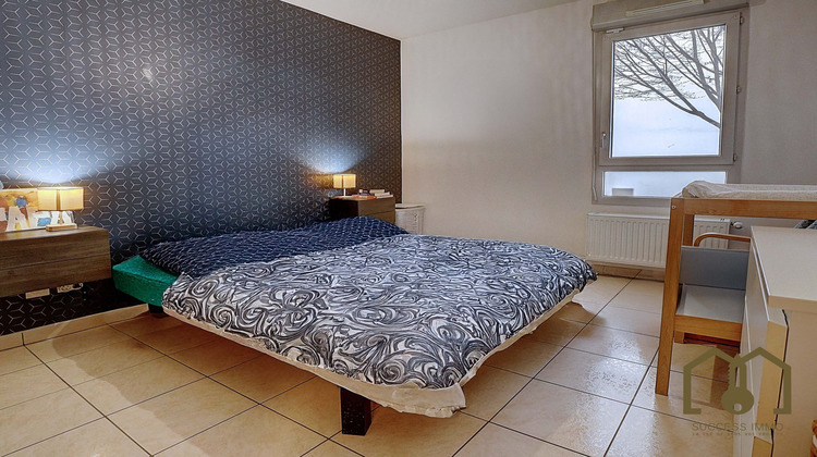 Ma-Cabane - Vente Appartement Vaulx-en-Velin, 62 m²