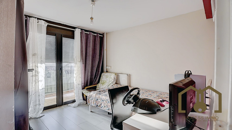 Ma-Cabane - Vente Appartement Vaulx-en-Velin, 71 m²