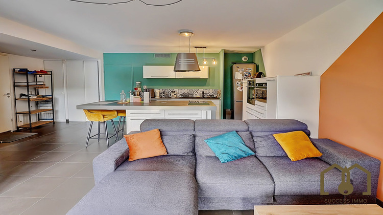 Ma-Cabane - Vente Appartement Vaulx-en-Velin, 80 m²