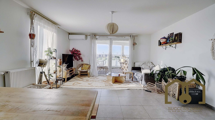 Ma-Cabane - Vente Appartement Vaulx-en-Velin, 69 m²