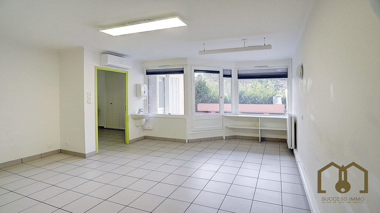Ma-Cabane - Vente Appartement Vaulx-en-Velin, 77 m²