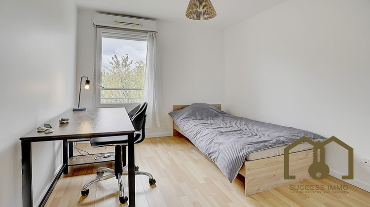 Ma-Cabane - Vente Appartement Vaulx-en-Velin, 76 m²