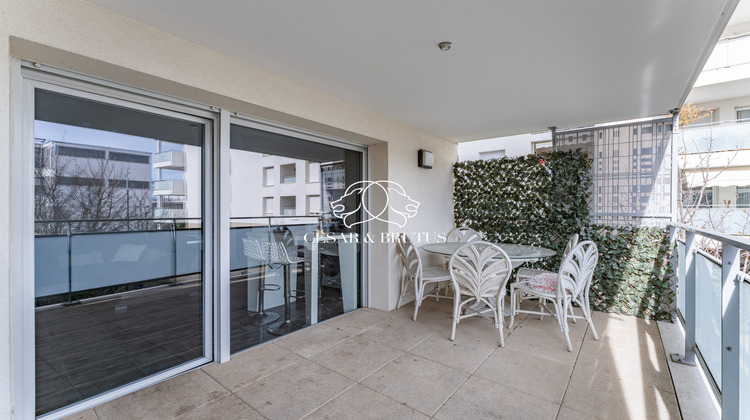 Ma-Cabane - Vente Appartement Vaulx-en-Velin, 63 m²