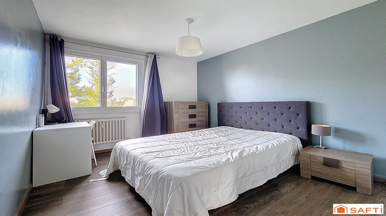 Ma-Cabane - Vente Appartement Vaulx-en-Velin, 64 m²