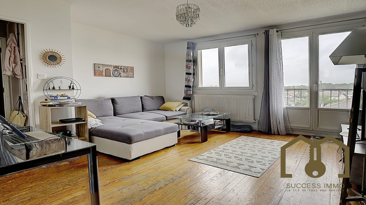 Ma-Cabane - Vente Appartement Vaulx-en-Velin, 54 m²