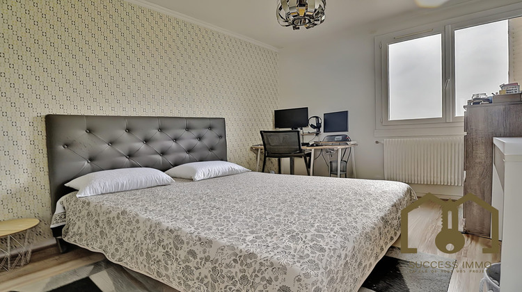 Ma-Cabane - Vente Appartement Vaulx-en-Velin, 54 m²