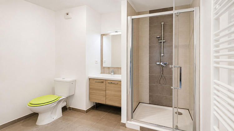 Ma-Cabane - Vente Appartement VAULX-EN-VELIN, 41 m²