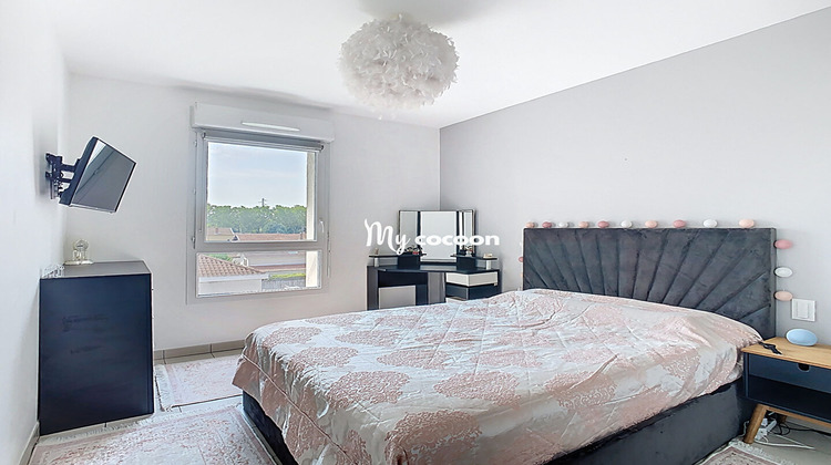 Ma-Cabane - Vente Appartement VAULX-EN-VELIN, 81 m²