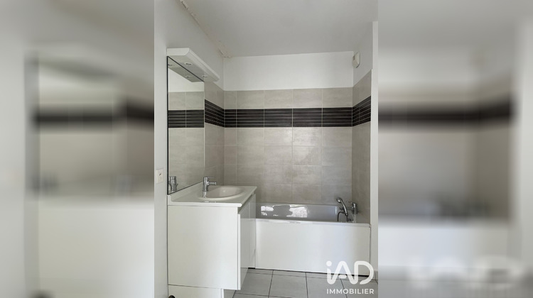 Ma-Cabane - Vente Appartement Vaulx-en-Velin, 45 m²
