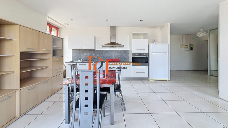Ma-Cabane - Vente Appartement Vaulx-en-Velin, 52 m²