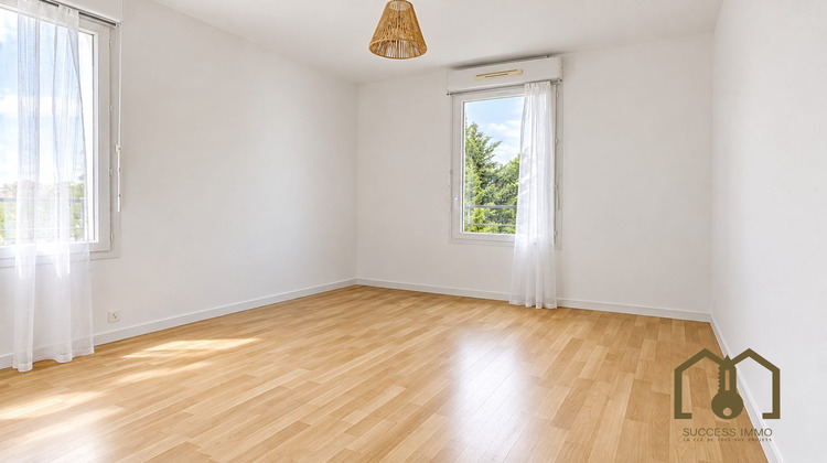Ma-Cabane - Vente Appartement Vaulx-en-Velin, 76 m²