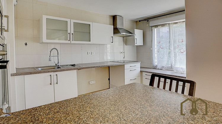 Ma-Cabane - Vente Appartement Vaulx-en-Velin, 89 m²
