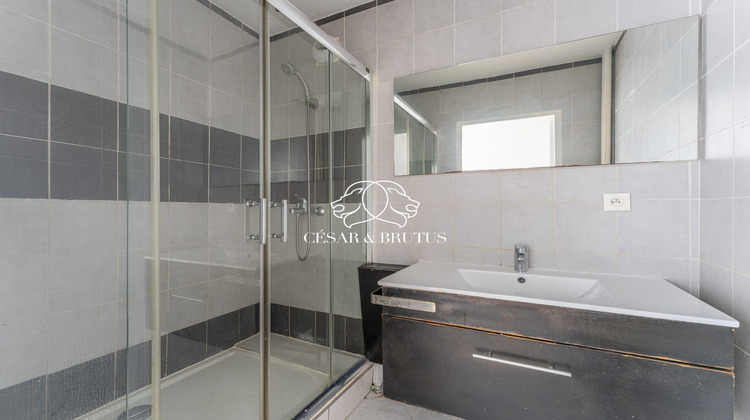 Ma-Cabane - Vente Appartement Vaulx-en-Velin, 78 m²