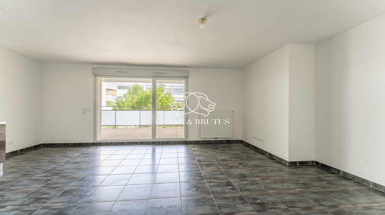 Ma-Cabane - Vente Appartement Vaulx-en-Velin, 63 m²
