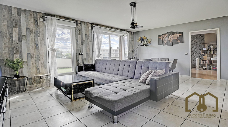 Ma-Cabane - Vente Appartement Vaulx-en-Velin, 64 m²