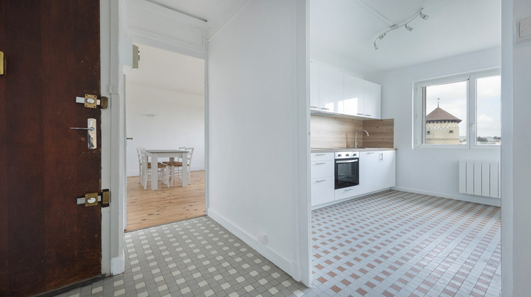 Ma-Cabane - Vente Appartement Vaulx-en-Velin, 50 m²