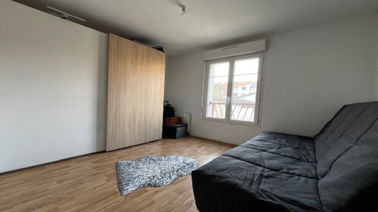 Ma-Cabane - Vente Appartement Vaux-le-Pénil, 71 m²