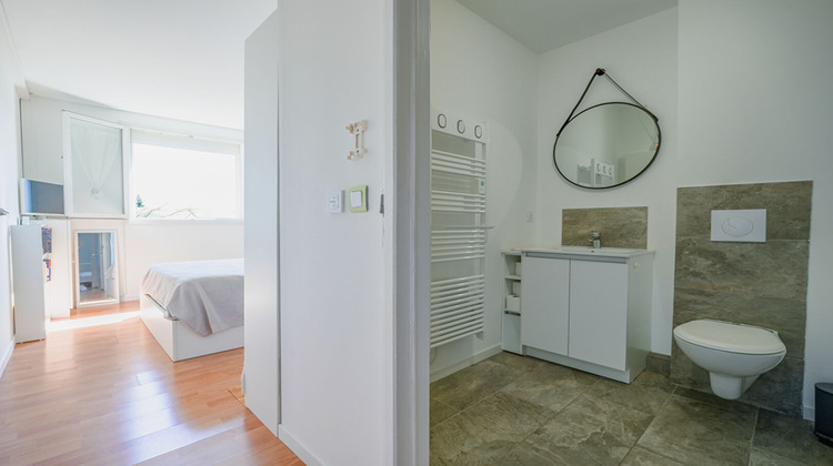 Ma-Cabane - Vente Appartement VELAUX, 65 m²