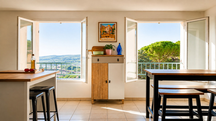 Ma-Cabane - Vente Appartement VELAUX, 64 m²