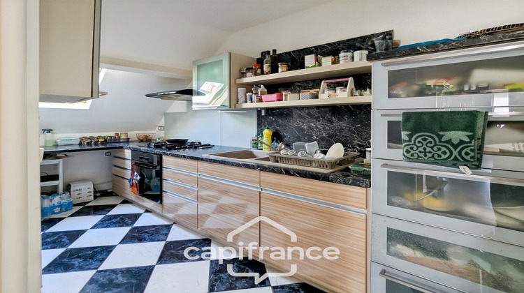 Ma-Cabane - Vente Appartement VELIZY VILLACOUBLAY, 64 m²