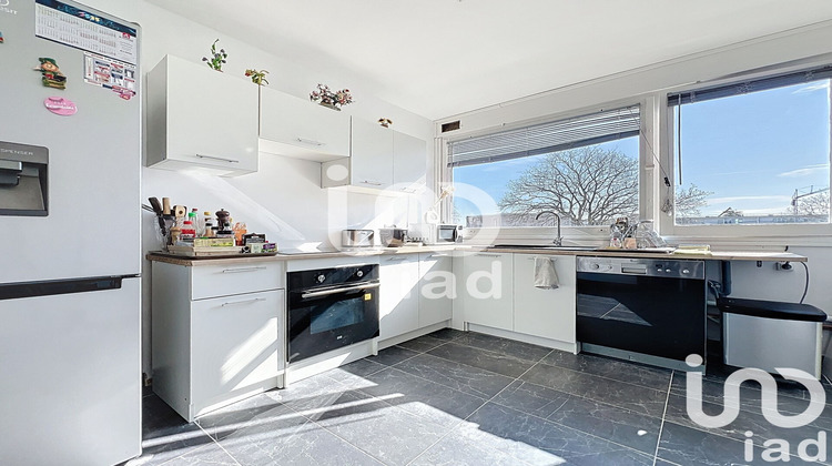 Ma-Cabane - Vente Appartement Vélizy-Villacoublay, 64 m²