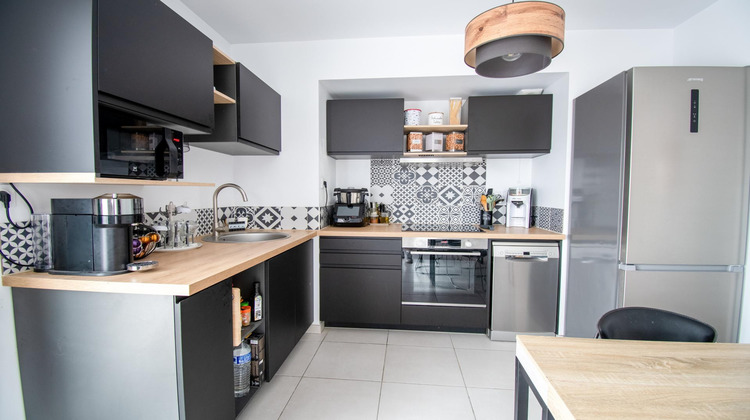 Ma-Cabane - Vente Appartement Venelles, 47 m²
