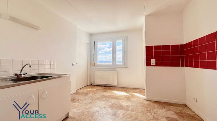 Ma-Cabane - Vente Appartement Vénissieux, 74 m²