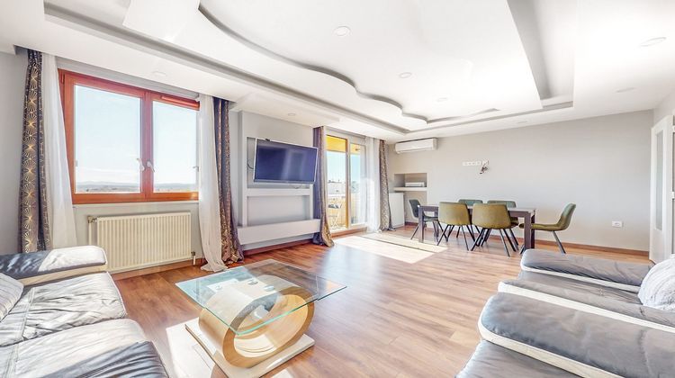 Ma-Cabane - Vente Appartement Vénissieux, 79 m²