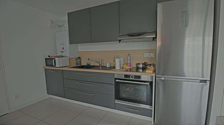 Ma-Cabane - Vente Appartement VENISSIEUX, 40 m²